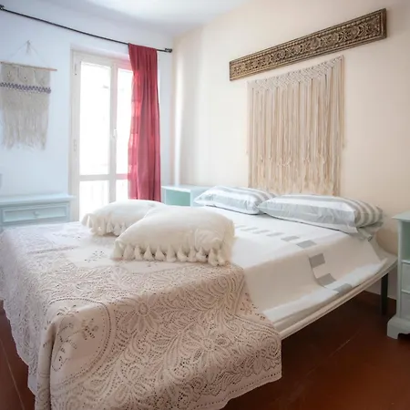 Domus Serpenti - Colosseum Apartment Rom