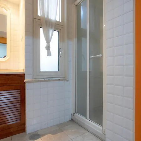 Domus Serpenti - Colosseum Appartement *