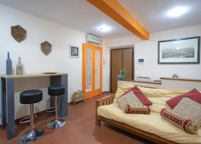 Domus Serpenti - Colosseum Appartement Rome