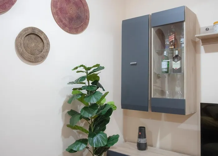 Domus Serpenti - Colosseum Rome