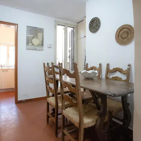 Domus Serpenti - Colosseum Apartamento *
